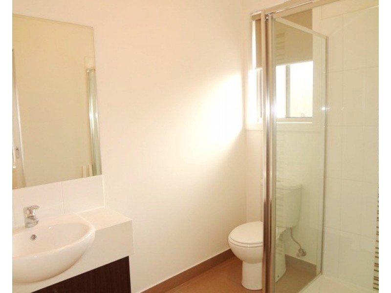 1/19 Young Street, Epping VIC 3076