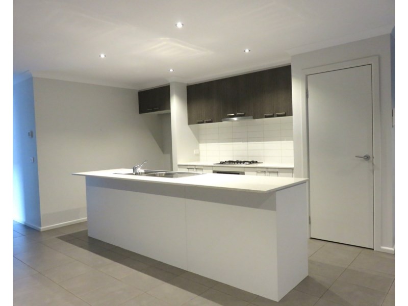 43 Yarradale Drive, Mickleham VIC 3064