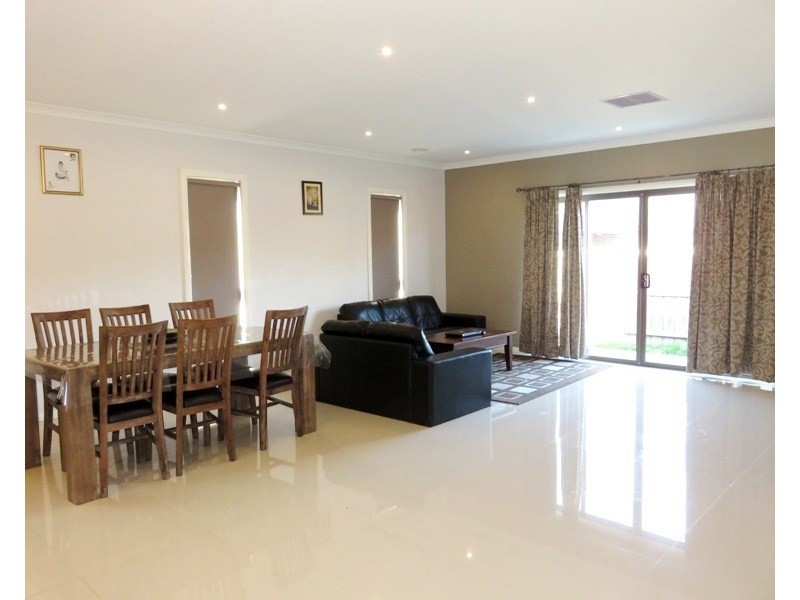 35 Herlitz Drive, Epping VIC 3076
