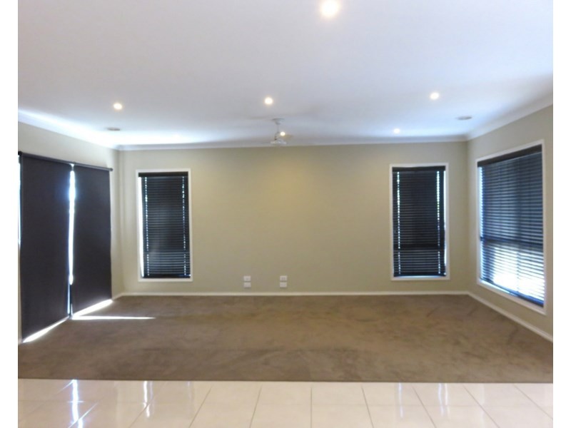 10 Persian Close, Epping VIC 3076