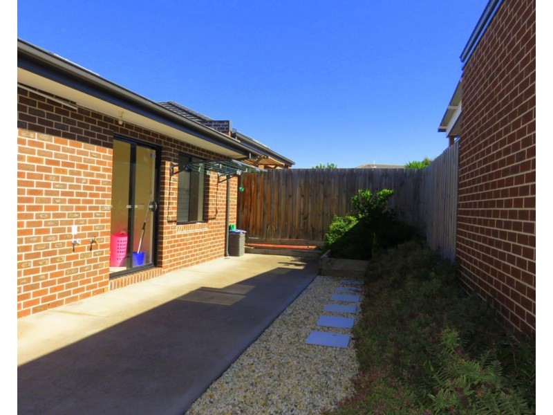 10 Persian Close, Epping VIC 3076