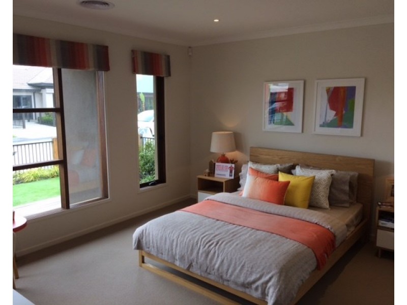 38 Newmarket Parade, Mickleham VIC 3064