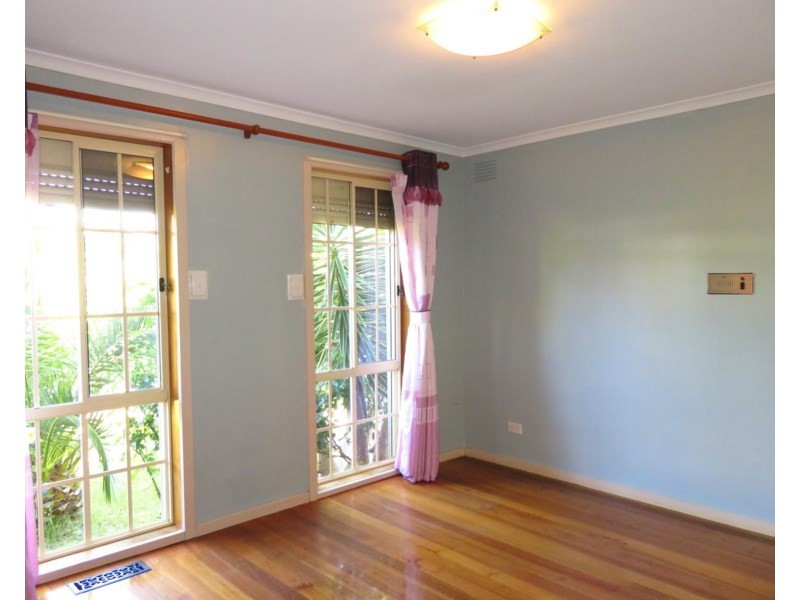 3 Corrigan Place, Mill Park VIC 3082