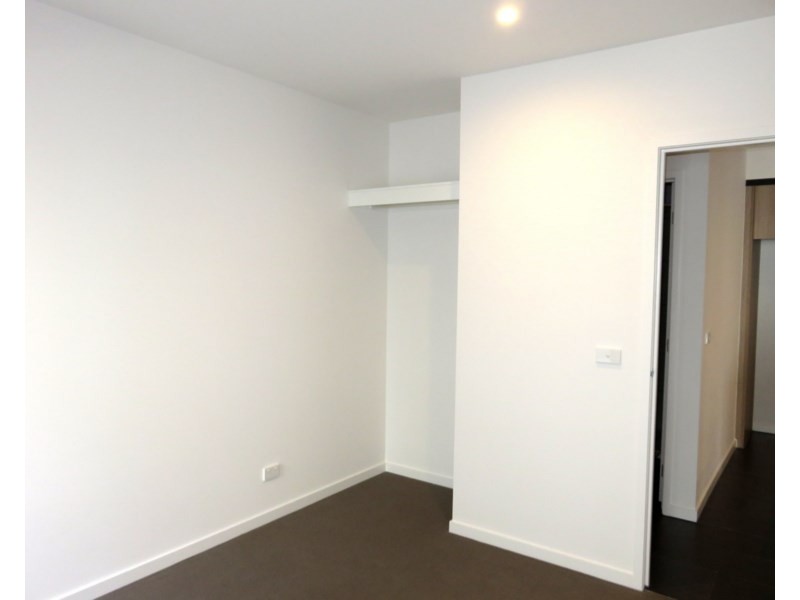 310/30 Oleander Drive, Mill Park VIC 3082