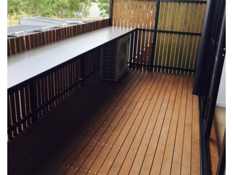 310/30 Oleander Drive, Mill Park VIC 3082