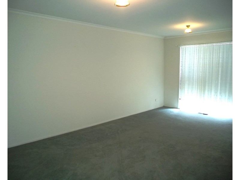 155 Blossom Park Drive, Mill Park VIC 3082