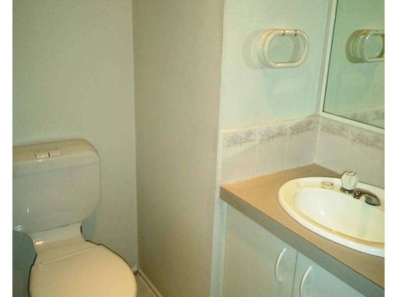 155 Blossom Park Drive, Mill Park VIC 3082