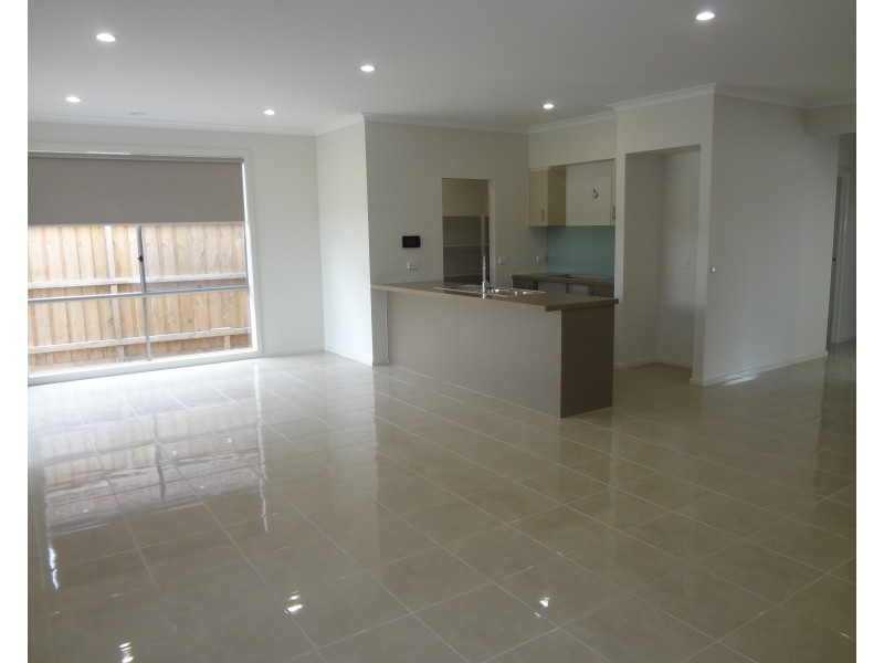 19 Verde Parade, Epping VIC 3076