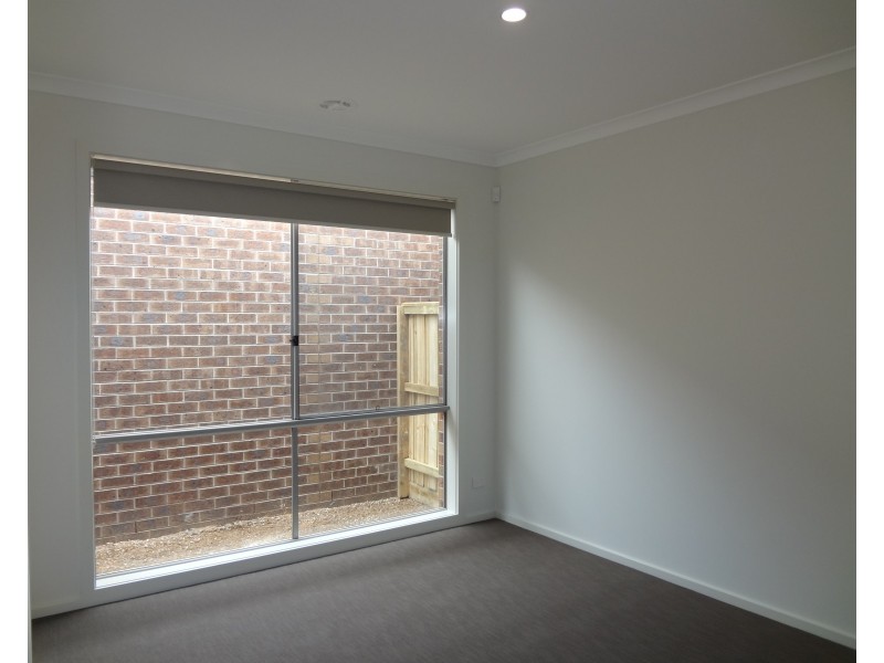 19 Verde Parade, Epping VIC 3076