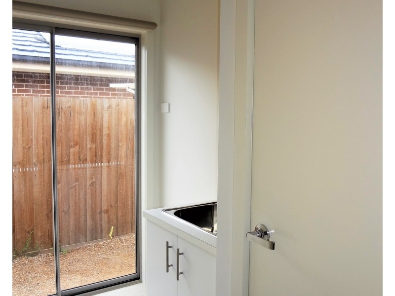 19 Verde Parade, Epping VIC 3076