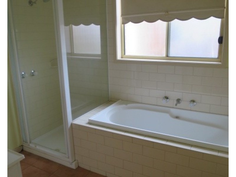 10/868 Plenty Road, South Morang VIC 3752