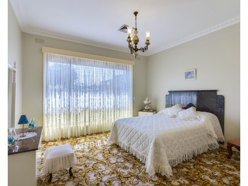 184 Darebin Drive, Lalor VIC 3075