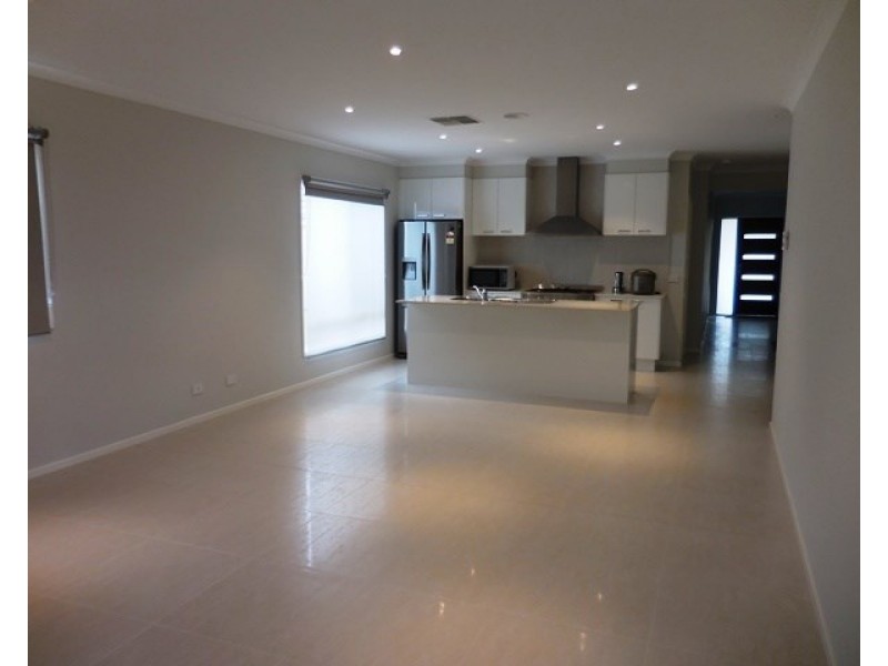 13 Shikra Place, Doreen VIC 3754