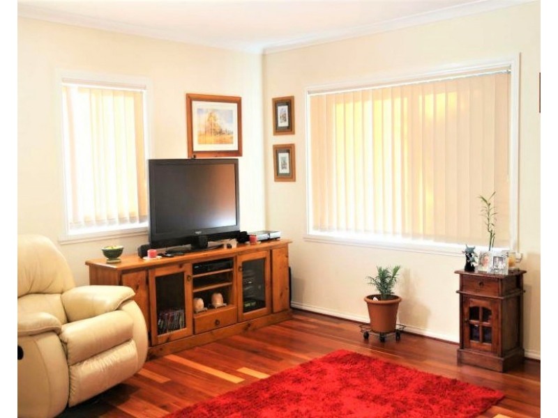 2/1 Hilliana Waters, Mill Park VIC 3082