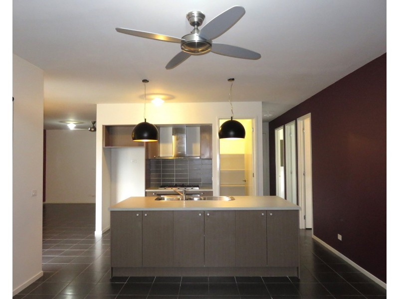4 Lustre Close, Epping VIC 3076