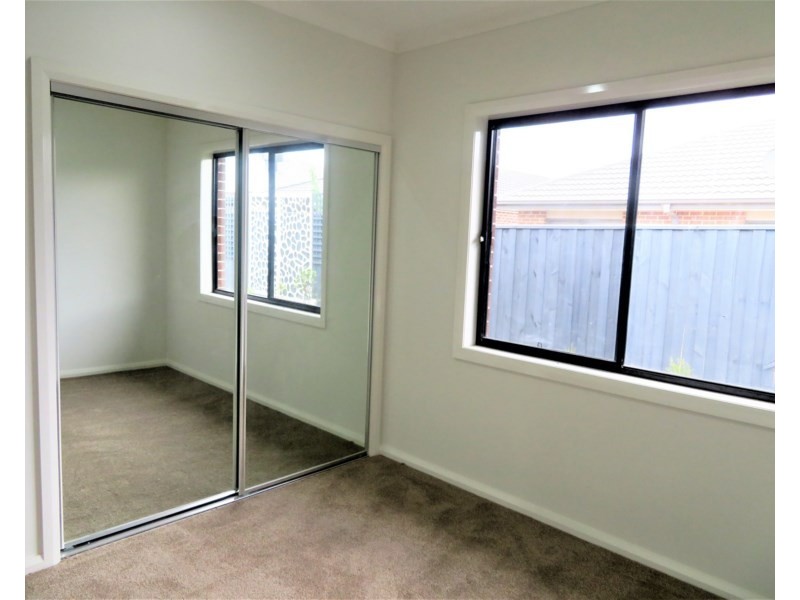 7 Mount Stewart Avenue, Wollert VIC 3750