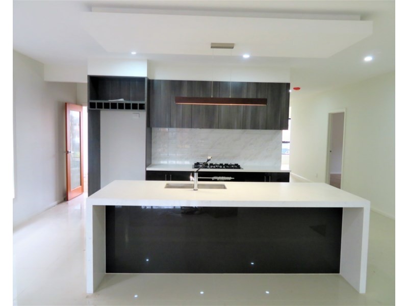 9 Mount Stewart Avenue, Wollert VIC 3750