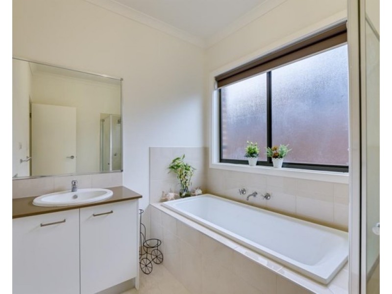 25 Fulham Way, Wollert VIC 3750