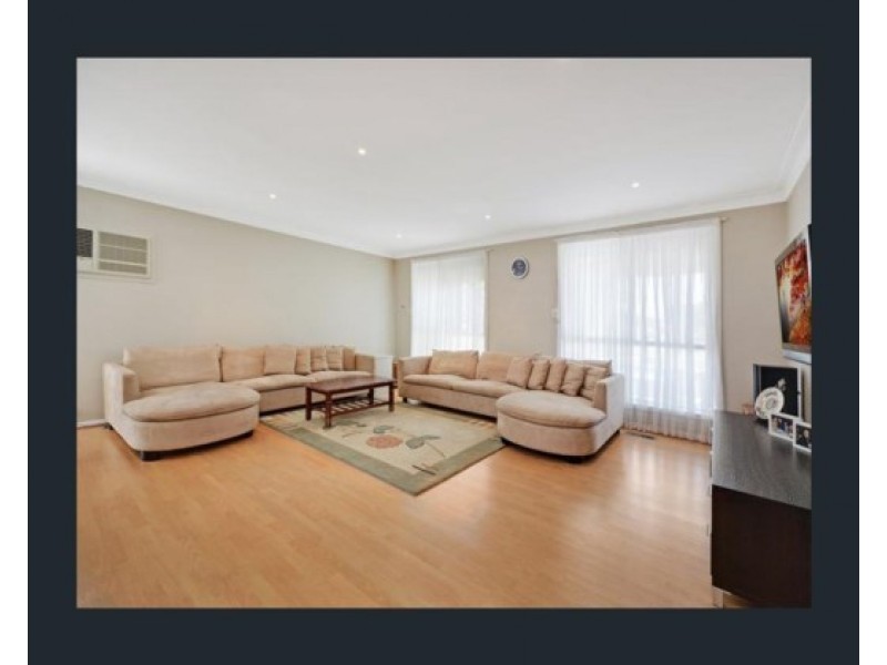 12 Globe Place, Epping VIC 3076