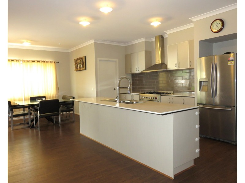 6 Westham Way, Wollert VIC 3750