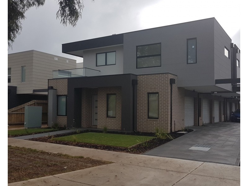 6/8 Lorenson Avenue, Coburg North VIC 3058