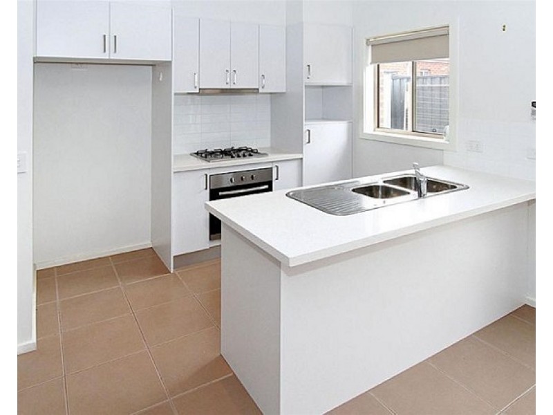 21 Yumbarra Parade, Wollert VIC 3750