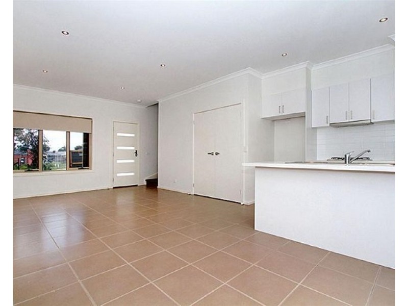 21 Yumbarra Parade, Wollert VIC 3750