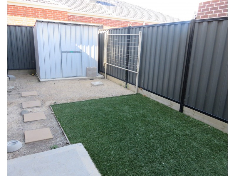 21 Yumbarra Parade, Wollert VIC 3750