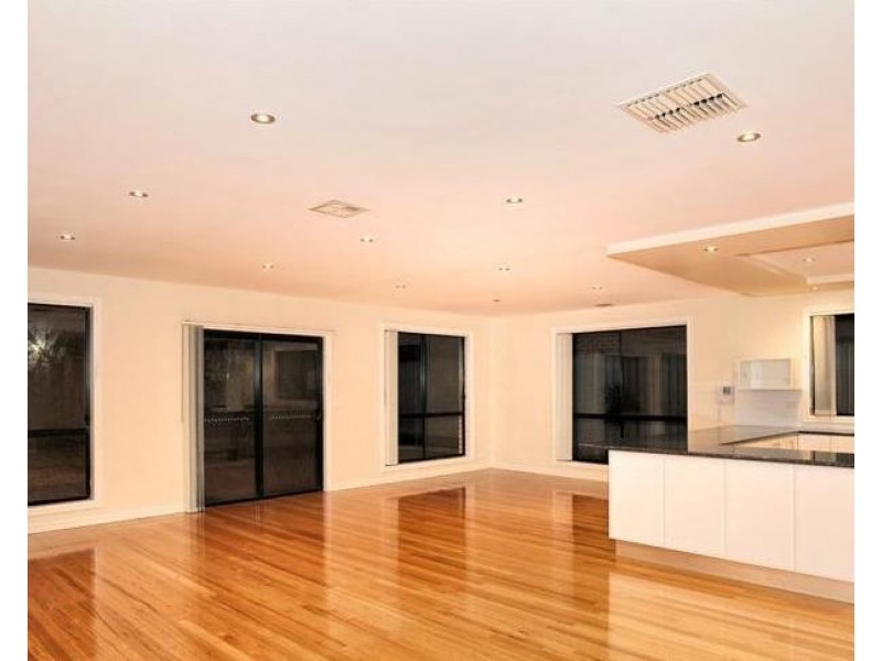 40 Westerfolds Loop, Craigieburn VIC 3064
