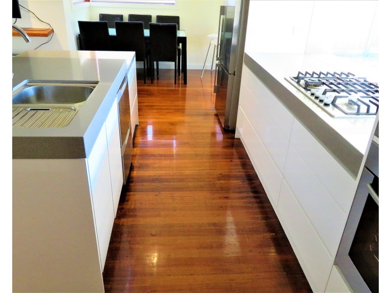 4 Kelvin Grove, South Morang VIC 3752