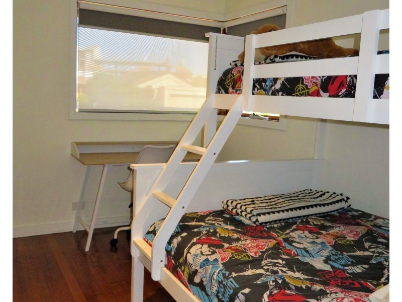 4 Kelvin Grove, South Morang VIC 3752