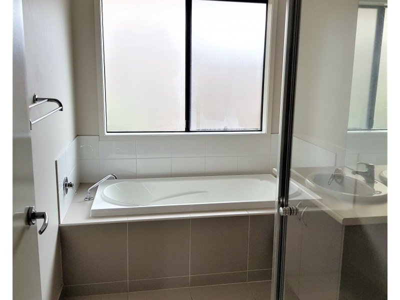 46 Mosaic Drive, Lalor VIC 3075