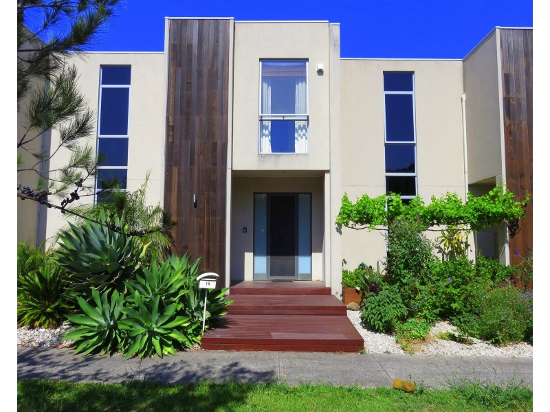15 Basalt Terrace, Epping VIC 3076