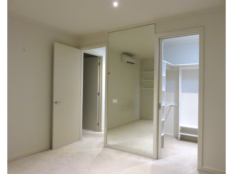 15 Basalt Terrace, Epping VIC 3076