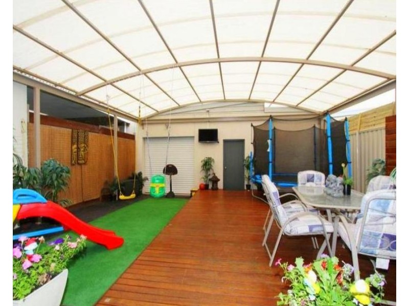 15 Basalt Terrace, Epping VIC 3076