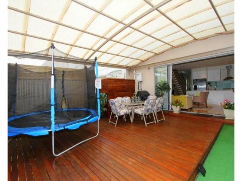 15 Basalt Terrace, Epping VIC 3076
