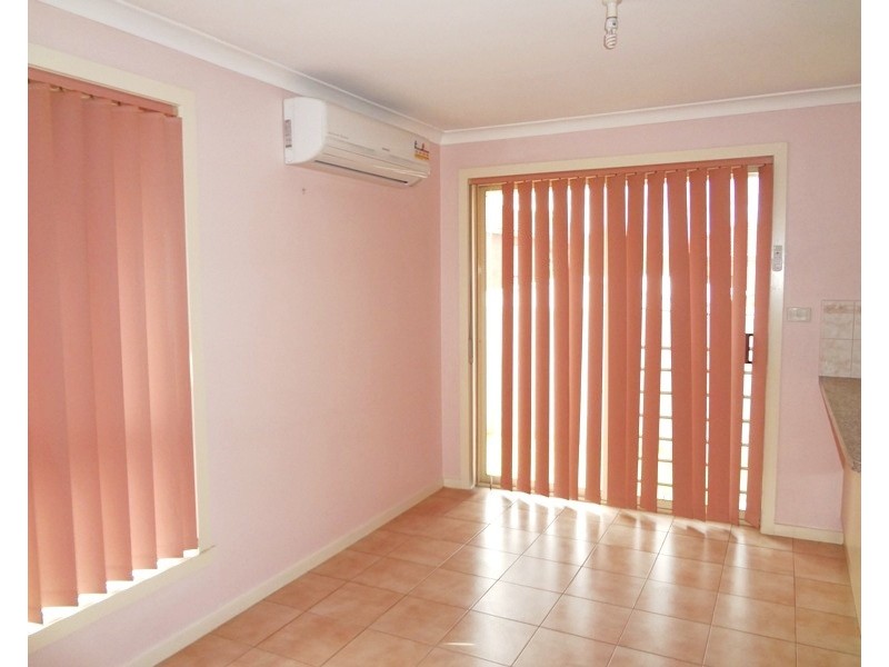 2/14 Teneriffe Close, Epping VIC 3076