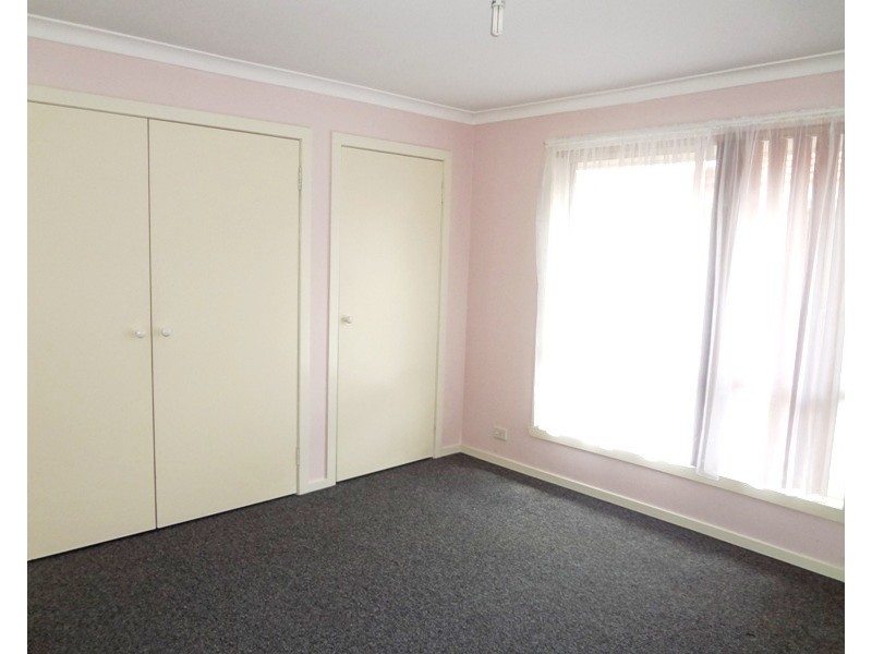 2/14 Teneriffe Close, Epping VIC 3076