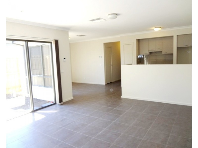 801 Edgars Road, Epping VIC 3076