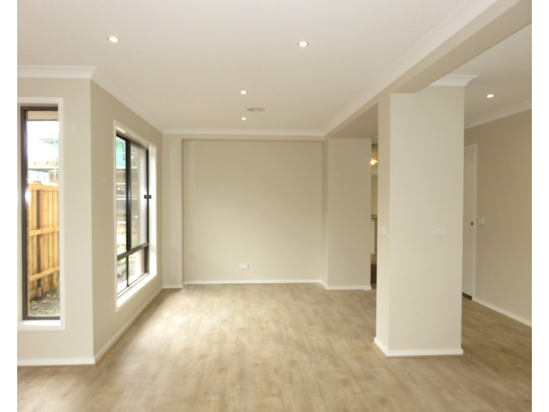 3 Goldington Street, Mickleham VIC 3064