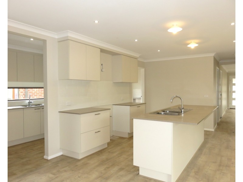 3 Goldington Street, Mickleham VIC 3064