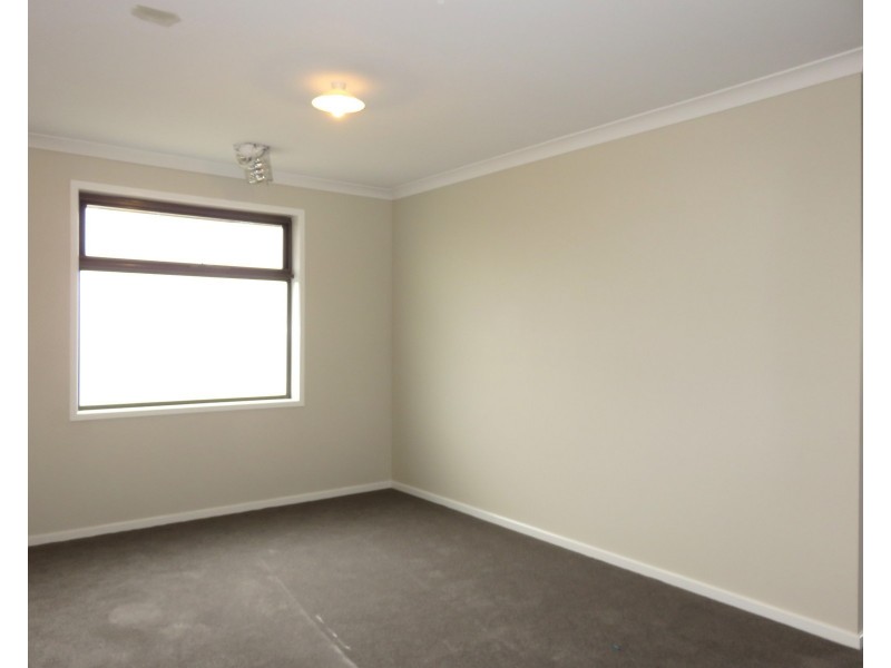 3 Goldington Street, Mickleham VIC 3064