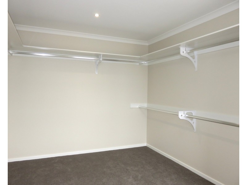 3 Goldington Street, Mickleham VIC 3064
