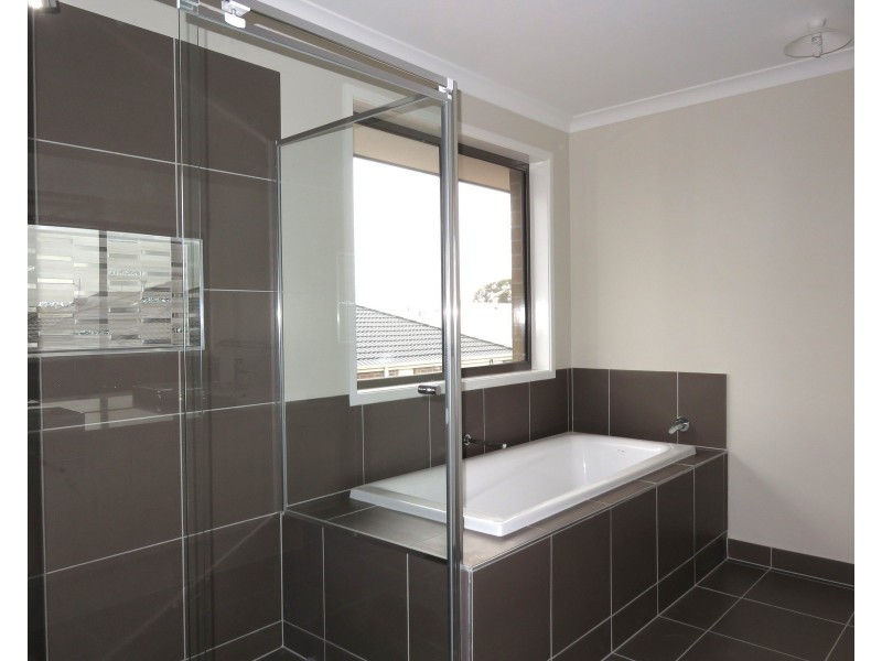 3 Goldington Street, Mickleham VIC 3064