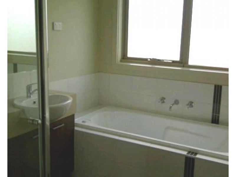 3 Mavora Place, South Morang VIC 3752