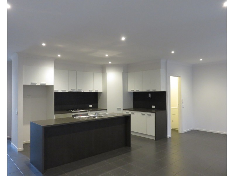 19 Deco Place, Epping VIC 3076