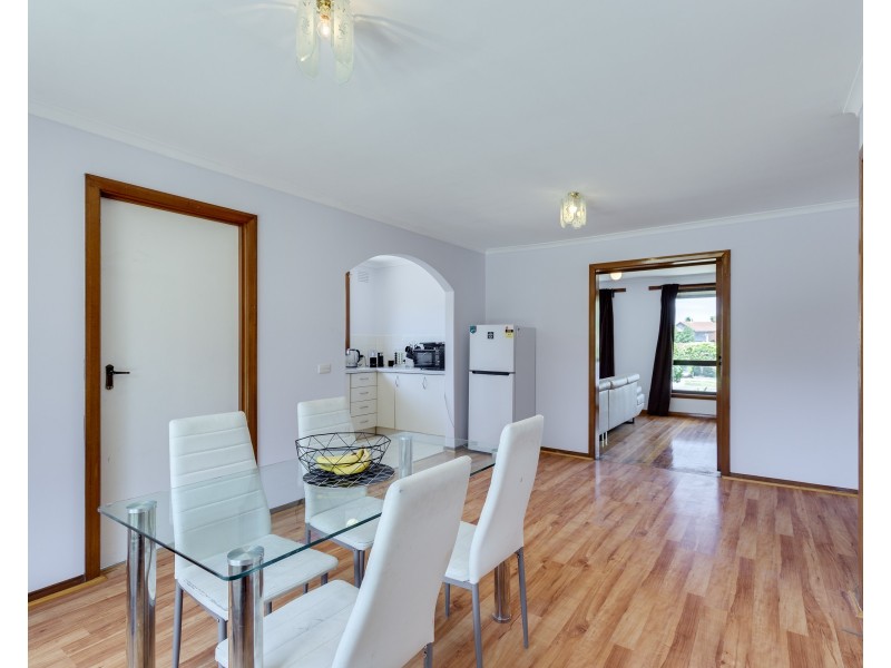 74 Roycroft Avenue, Mill Park VIC 3082