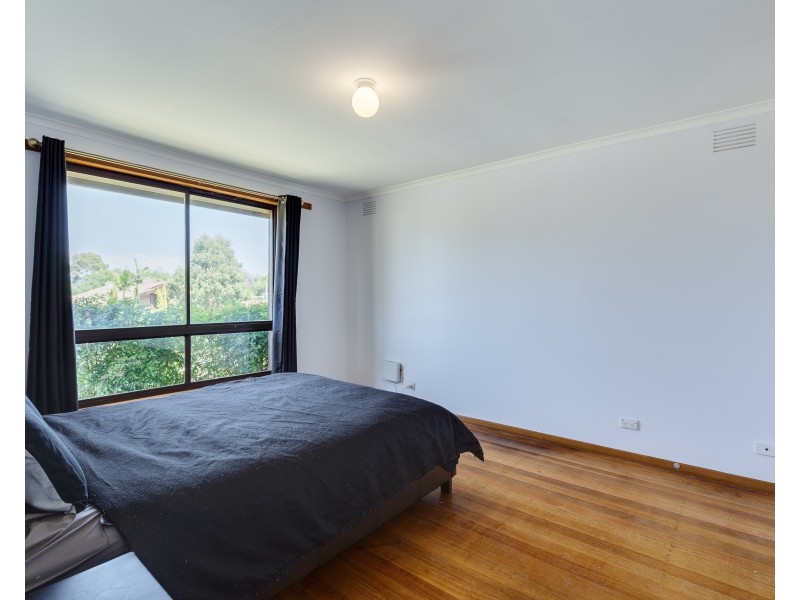 74 Roycroft Avenue, Mill Park VIC 3082