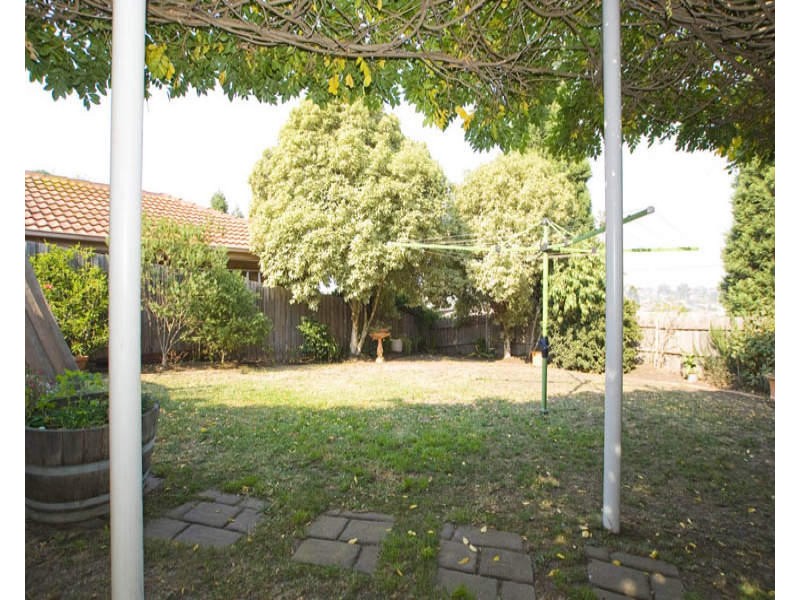 31 Longwood Drive, Epping VIC 3076