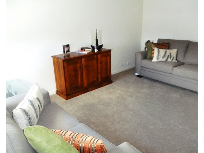 5 Pin Oak Mews, Epping VIC 3076